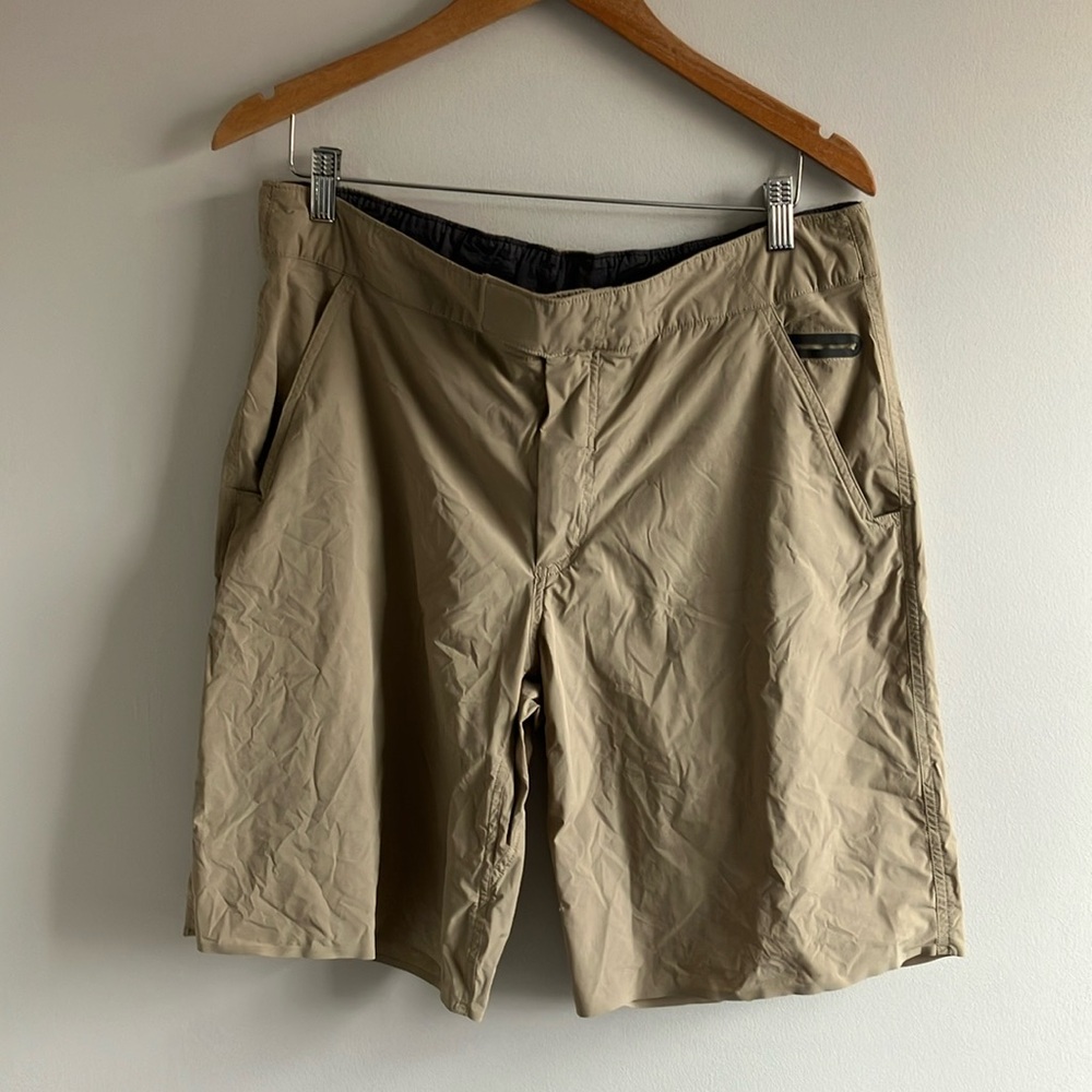 Lululemon Men's Tan Shorts size 36 athletic